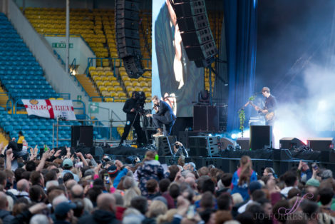 Kaiser Chiefs, Elland road, Leeds, Music, Jo Forrest, Review