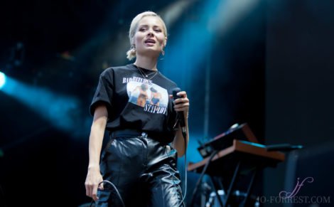 Nina Nesbitt, Music, Scarborough, Open Air Theatre, Jo Forrest, Review