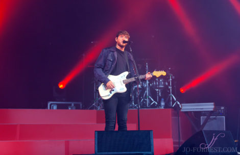 James Arthur, York, Jo Forrest, Review, Music, York Racecourse