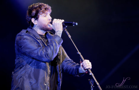 James Arthur, York, Jo Forrest, Review, Music, York Racecourse