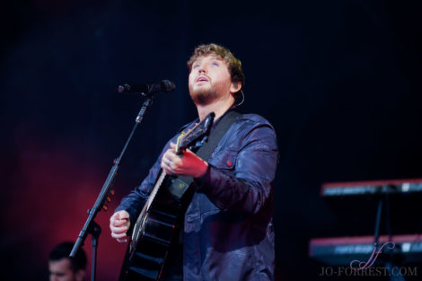 James Arthur, York, Jo Forrest, Review, Music, York Racecourse