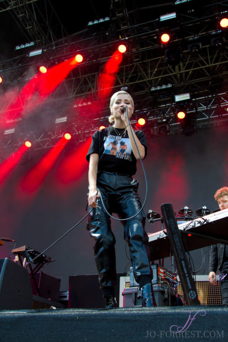 Nina Nesbitt, Music, Scarborough, Open Air Theatre, Jo Forrest, Review