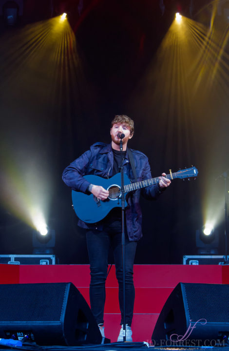 James Arthur, York, Jo Forrest, Review, Music, York Racecourse