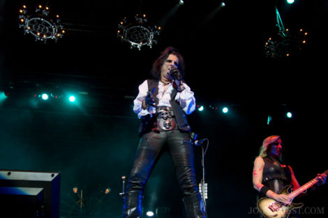 Alice Cooper, Review, Music, Jo Forrest, Leeds, First Direct Arena