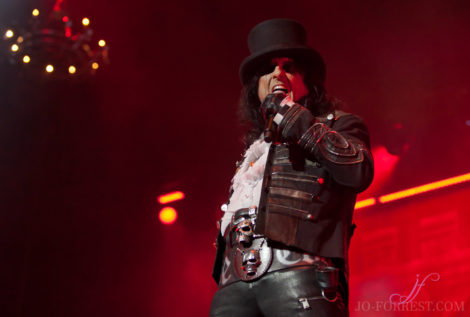 Alice Cooper, Review, Music, Jo Forrest, Leeds, First Direct Arena