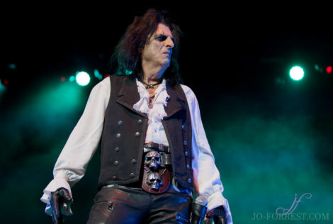 Alice Cooper, Review, Music, Jo Forrest, Leeds, First Direct Arena