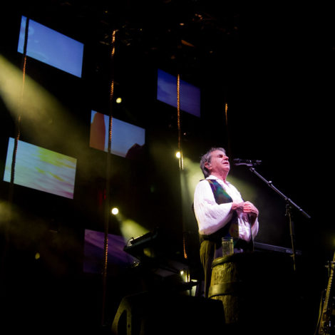 Chris De Burgh, Music, York Barbican, Jo Forrest, review,