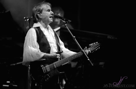 Chris De Burgh, Music, York Barbican, Jo Forrest, review, 