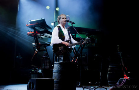 Chris De Burgh, Music, York Barbican, Jo Forrest, review, 