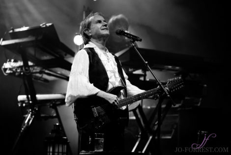 Chris De Burgh, Music, York Barbican, Jo Forrest, review, 