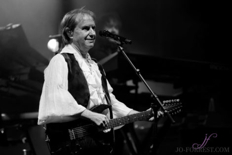 Chris De Burgh, Music, York Barbican, Jo Forrest, review, 