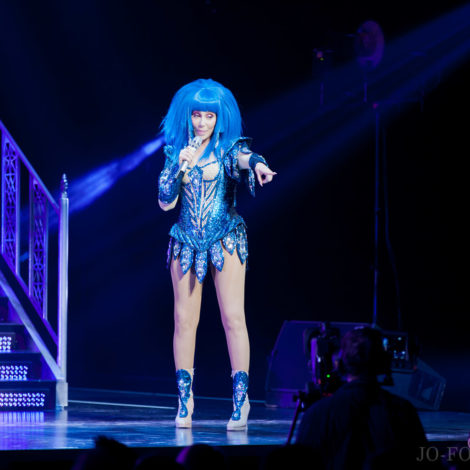 Cher, Leeds, First Direct Arena, Jo Forrest, Review, Music, Photography