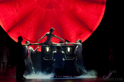 Cirque Du Soleil, Luzia, Circus, Jo Forrest, Review, Royal Albert Hall, London