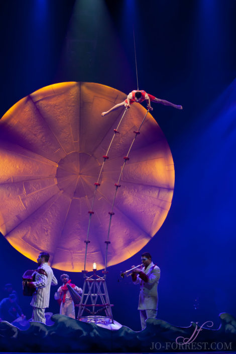 Cirque Du Soleil, Luzia, Circus, Jo Forrest, Review, Royal Albert Hall, London